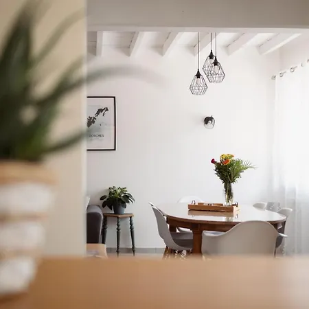 La Maison Des Delices Tatil Evi Dosches